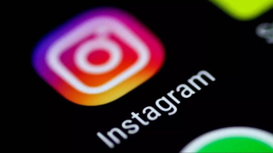 Karnataka man commits suicide due to wife's instagram reels addiction Karnataka man commits suicide due to wife's instagram reels addiction