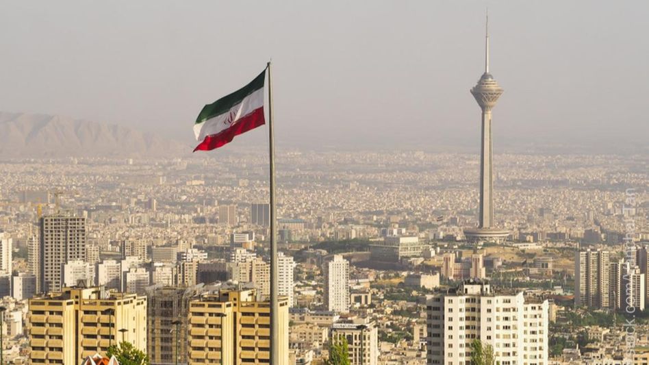 Iran: Man guns down 12 relatives in a shooting spree with a Kalashnikov rifle Iran: Man guns down 12 relatives in a shooting spree with a Kalashnikov rifle