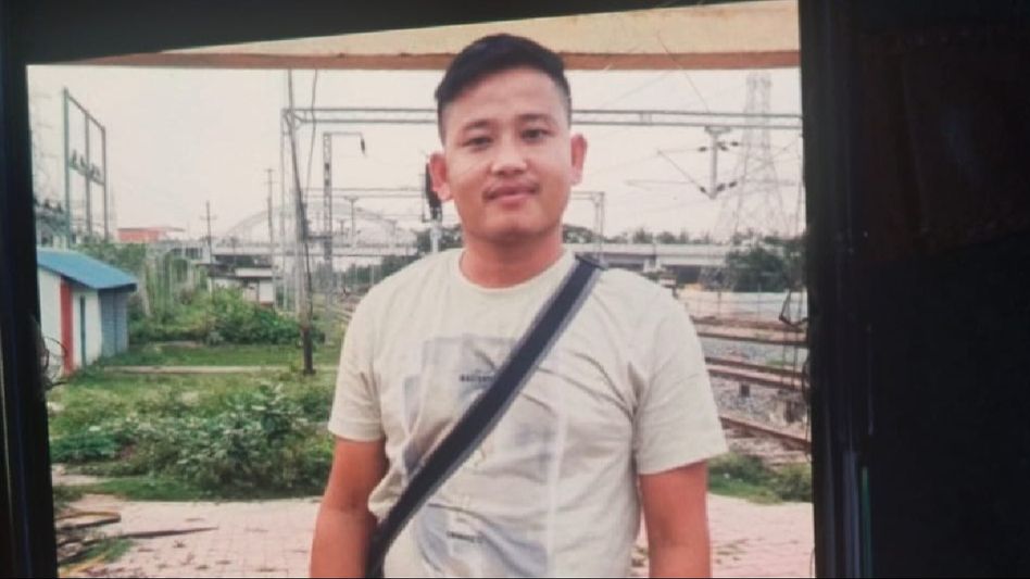 Suspected ULFA-I, NSCN cadres kidnap 10 coal miners in Tinsukia along Assam-Arunachal border Suspected ULFA-I, NSCN cadres kidnap 10 coal miners in Tinsukia along Assam-Arunachal border