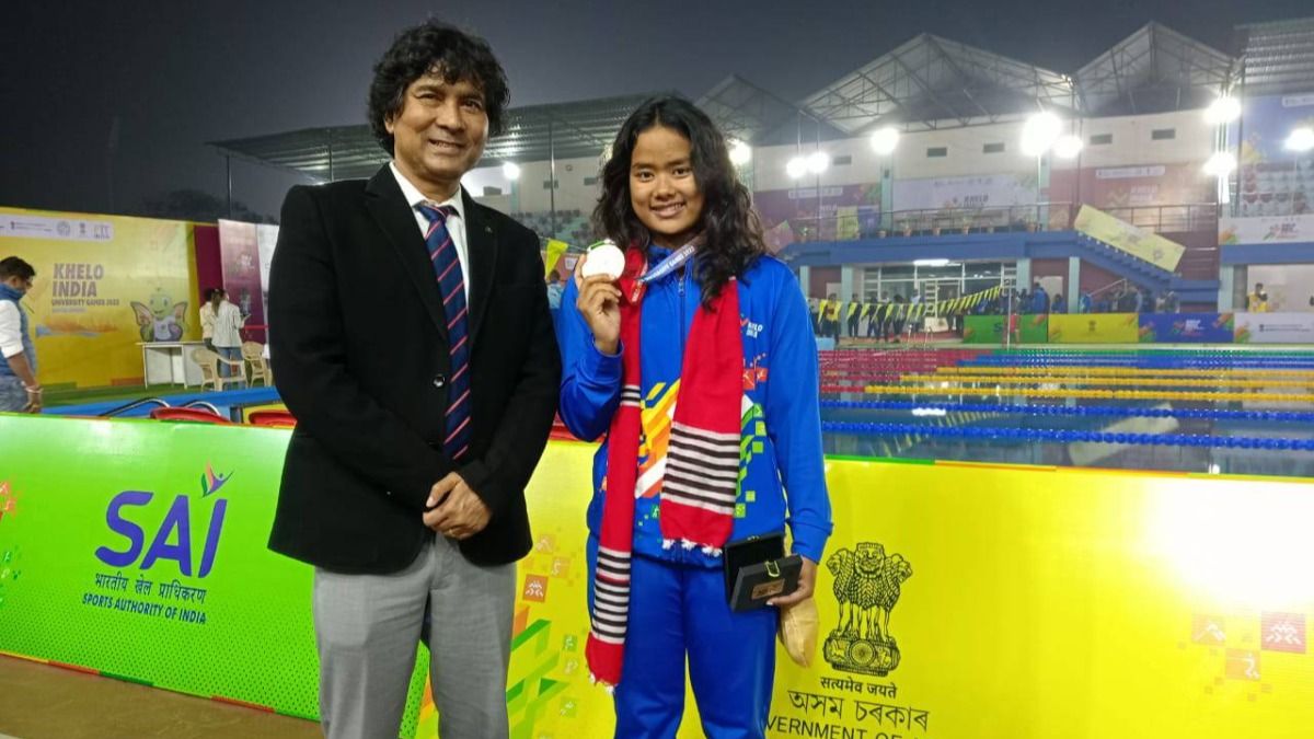 Khelo India University Games: Assam swimmer Uttara Gogoi bags bronze medal Khelo India University Games: Assam swimmer Uttara Gogoi bags bronze medal