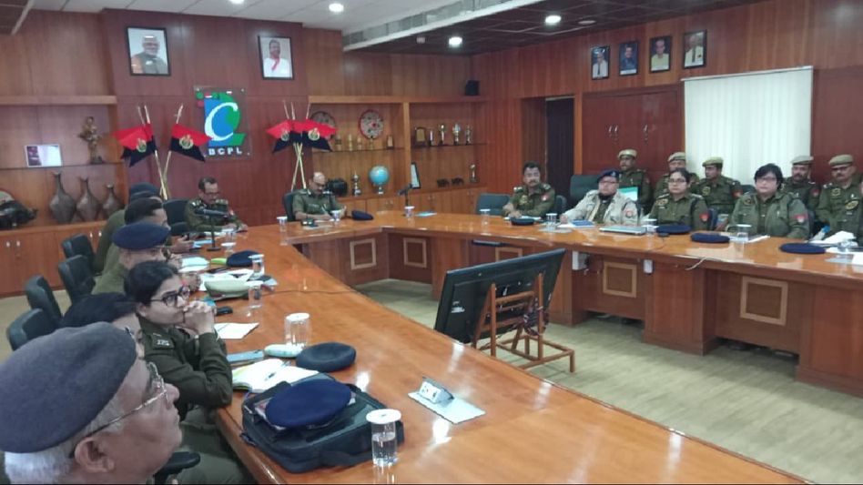 Assam DGP GP Singh evaluates election preparations and law and order situation in Dibrugarh Assam DGP GP Singh evaluates election preparations and law and order situation in Dibrugarh