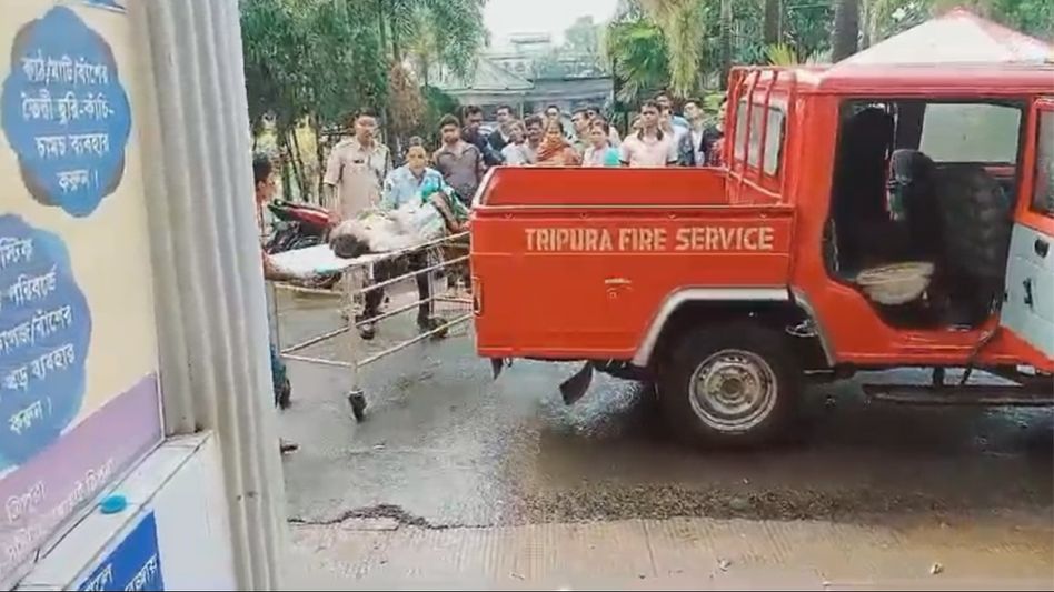 Tripura: One killed, 10 injured in road accident in Khowai district, CM condoles Tripura: One killed, 10 injured in road accident in Khowai district, CM condoles