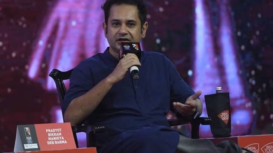 Tripura: Pradyot Debbarma leaves for Delhi to hold meeting with Centre, final outcome by Tuesday Tripura: Pradyot Debbarma leaves for Delhi to hold meeting with Centre, final outcome by Tuesday