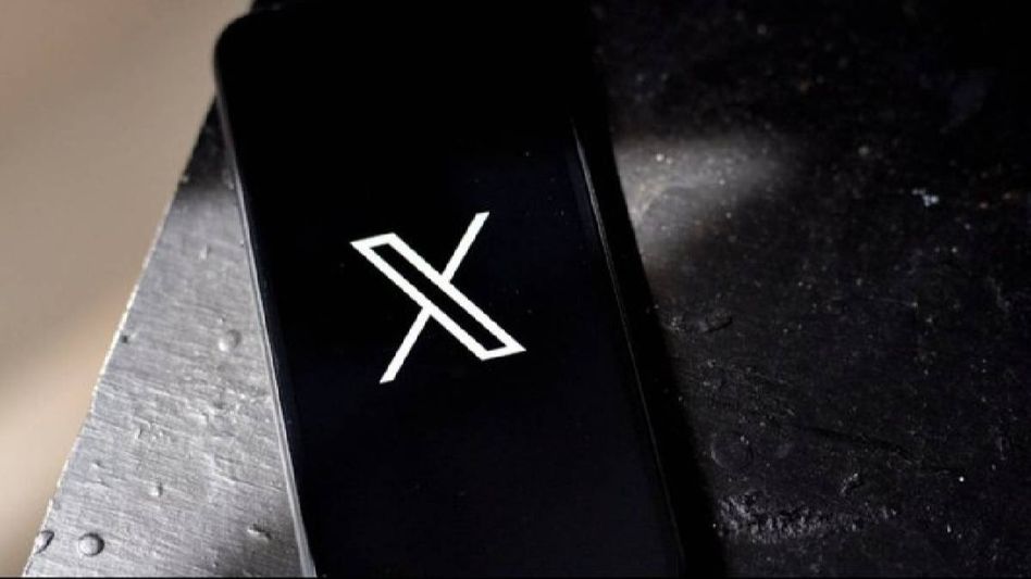 Elon Musk's X app extends calling features to all users Elon Musk's X app extends calling features to all users