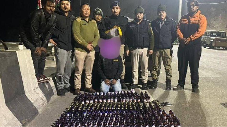 Sikkim: Drug Peddler arrested with lakhs worth illegal substances Sikkim: Drug Peddler arrested with lakhs worth illegal substances