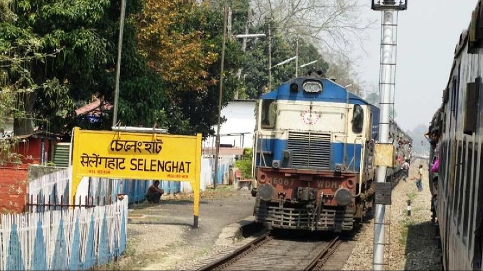 Assam: Train services delayed after attempted theft of newly installed electric wires near Selenghat station Assam: Train services delayed after attempted theft of newly installed electric wires near Selenghat station