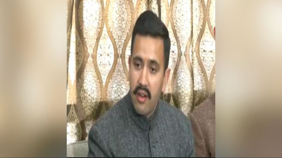 Fresh trouble for Congress, Himachal Pradesh minister Vikramaditya Singh steps down Fresh trouble for Congress, Himachal Pradesh minister Vikramaditya Singh steps down