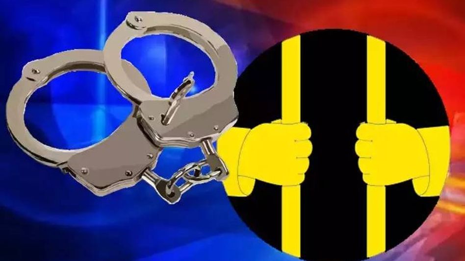 Guwahati: Police nabs mastermind of extortion racket, hunt on for others Guwahati: Police nabs mastermind of extortion racket, hunt on for others