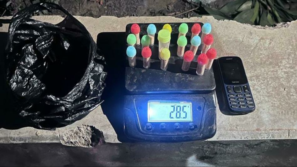 Assam: 28.5 grams of brown sugar seized during raid in Guwahati, one arrested Assam: 28.5 grams of brown sugar seized during raid in Guwahati, one arrested