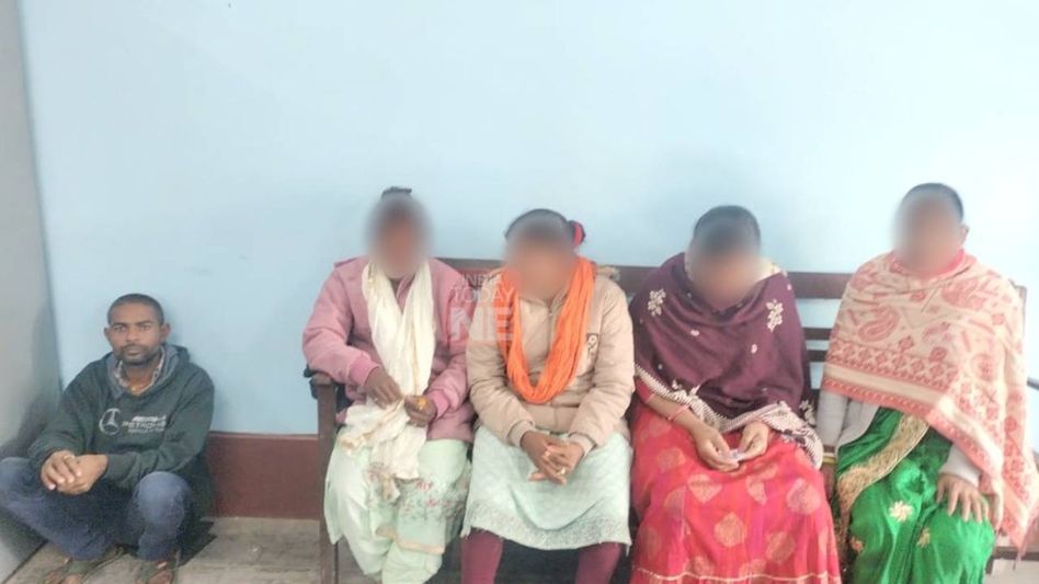 Tripura: Five including four women of Bihar held with cannabis worth Rs 4 lakh Tripura: Five including four women of Bihar held with cannabis worth Rs 4 lakh
