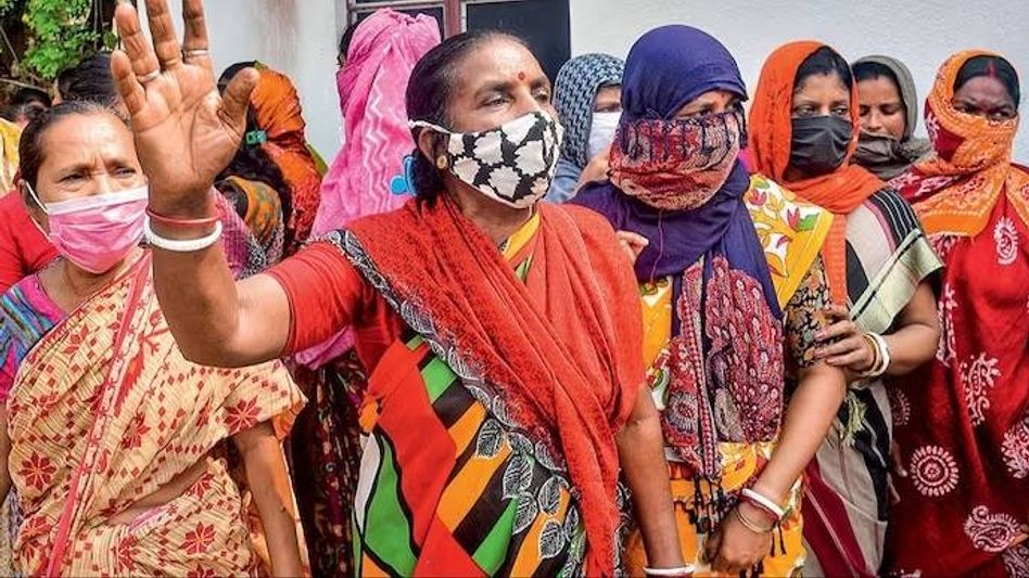 Sandeshkhali: Fact-finding team says locals still being threatened Sandeshkhali: Fact-finding team says locals still being threatened