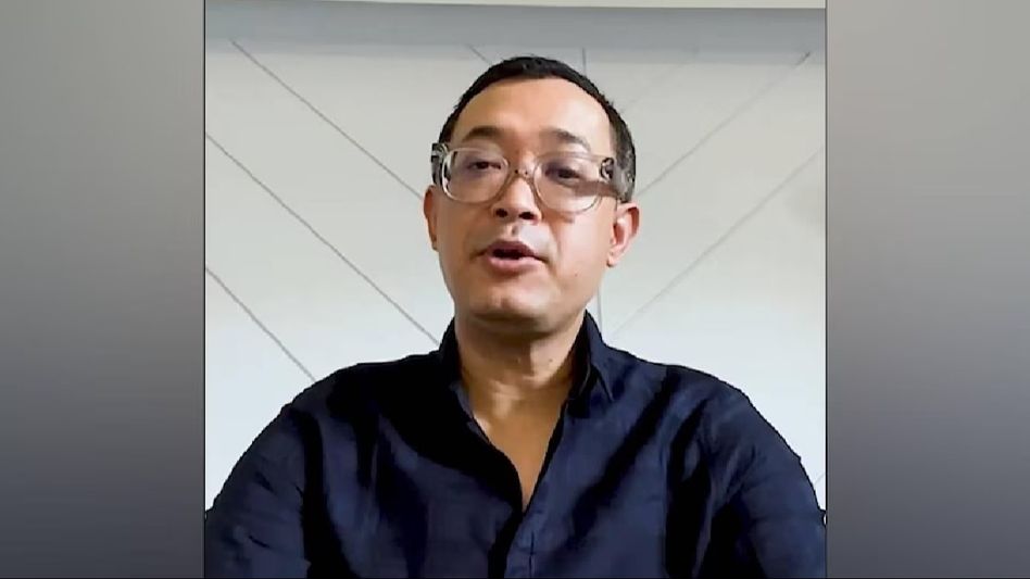 Manipur Government to soon enforce law ending hereditary chieftainship in hill regions Manipur Government to soon enforce law ending hereditary chieftainship in hill regions