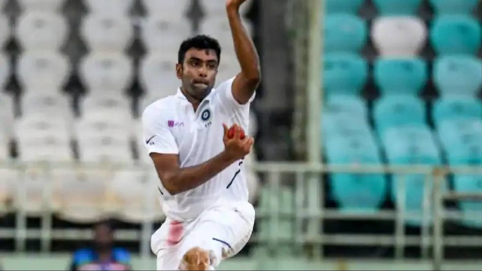 Ashwin's humble gesture: Kuldeep leads India off field after dismantling England Ashwin's humble gesture: Kuldeep leads India off field after dismantling England