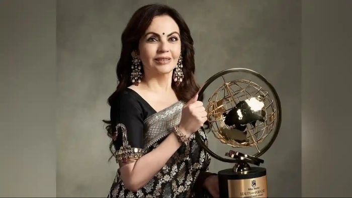 Nita Ambani, Humanitarian Award, Miss World Finals, Mumbai, Reliance Foundation, Compassion, Service