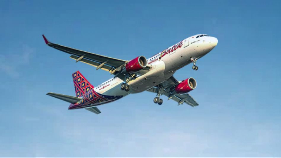 Plane veers off path in Indonesia after pilot, co-pilot falls asleep for 28 minutes Plane veers off path in Indonesia after pilot, co-pilot falls asleep for 28 minutes