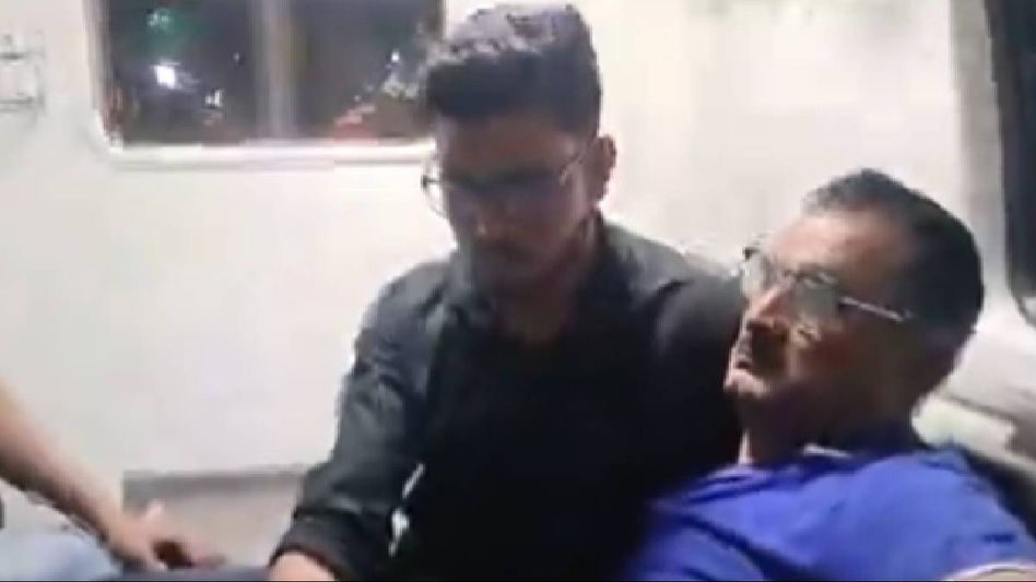 Assam: AAP state President Dr. Bhaben Chaudhury injured in protest against CAA Assam: AAP state President Dr. Bhaben Chaudhury injured in protest against CAA