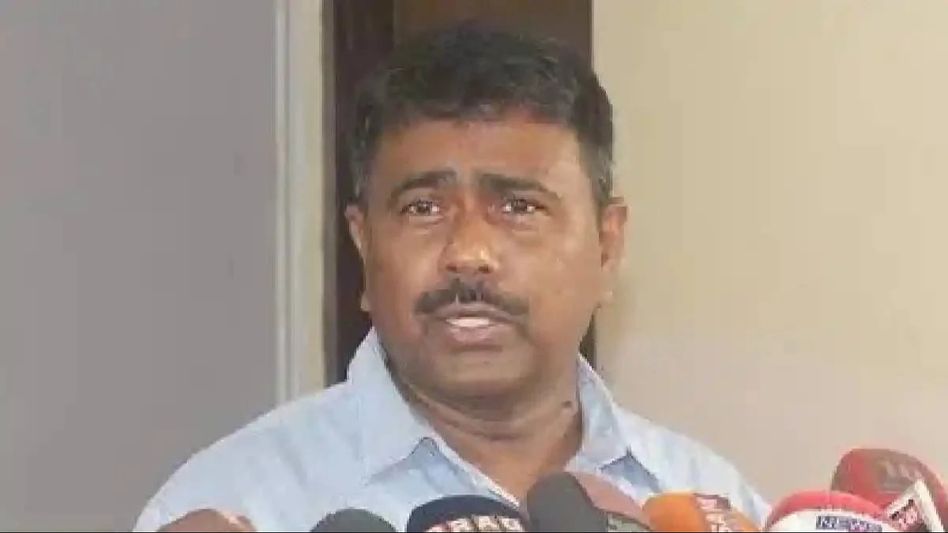 I am very hurt because...: MP Abdul Khaleque on his resignation from Congress I am very hurt because...: MP Abdul Khaleque on his resignation from Congress
