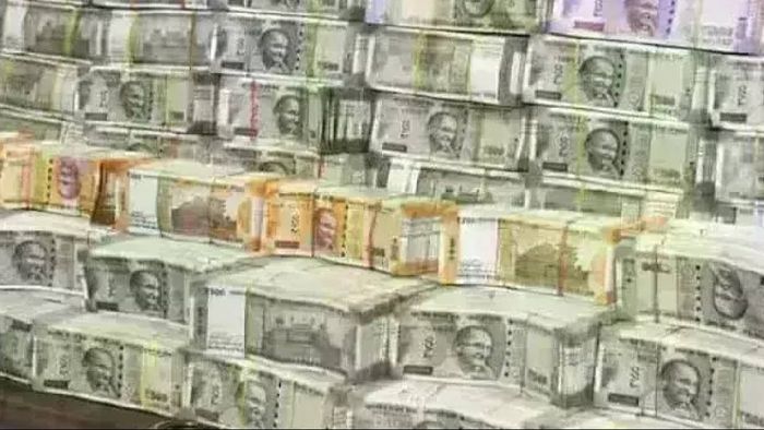 Ahead of 2022-23 elections, ECI clamps down on cash seizures surging 800 per cent to Rs 3,400 crore