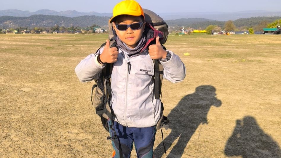 Mizoram's 11-year-old boy conquers sky, becomes state's youngest paragliding pilot Mizoram's 11-year-old boy conquers sky, becomes state's youngest paragliding pilot