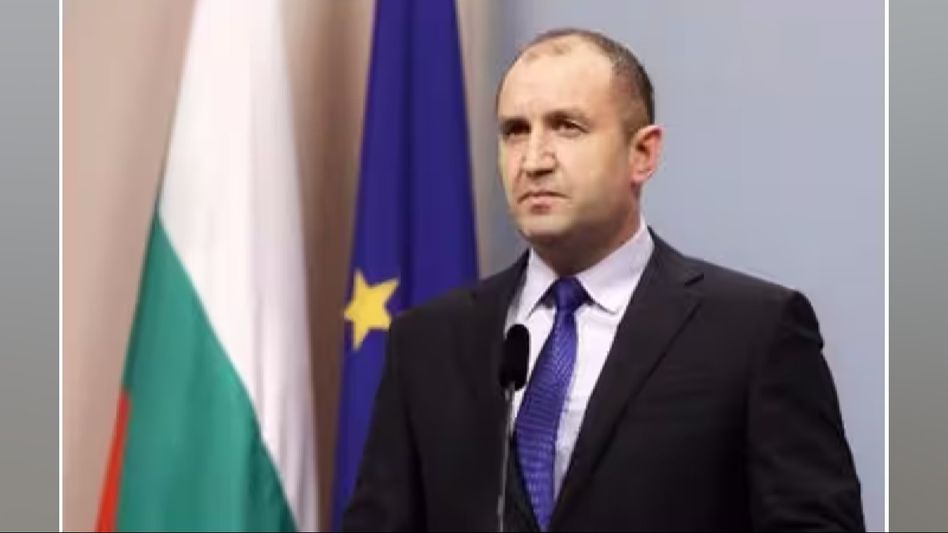 Bulgaria president thanks PM Modi for Indian Navy rescuing hijacked ship, 7 Bulgarian crew members Bulgaria president thanks PM Modi for Indian Navy rescuing hijacked ship, 7 Bulgarian crew members