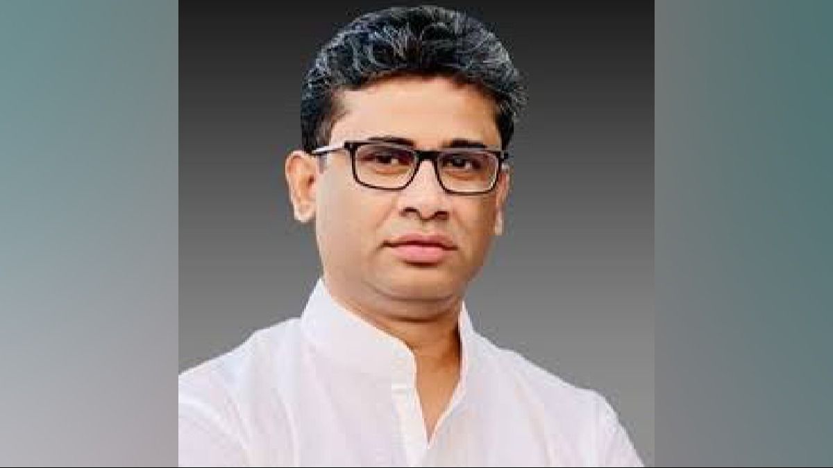 Assam: AJP vice president Dulu Ahmed resigns, accuses party of being sold to Congress  Assam: AJP vice president Dulu Ahmed resigns, accuses party of being sold to Congress