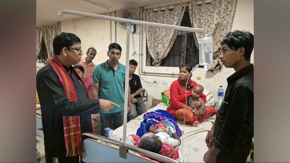Tripura government suspends Anganwadi worker after toddlers suffer severe burn injuries, assures financial support Tripura government suspends Anganwadi worker after toddlers suffer severe burn injuries, assures financial support