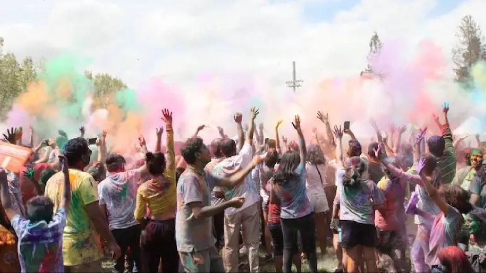 Global outreach of India's much loved festival of colours, Holi Global outreach of India's much loved festival of colours, Holi