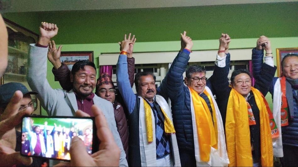 Sikkim Democratic Front leader Chewang Dadul Bhutia officially joins BJP Sikkim Democratic Front leader Chewang Dadul Bhutia officially joins BJP