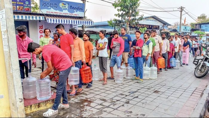 Bengaluru, Water Crisis, Fines, Misuse of Drinking Water, Bangalore Water Supply and Sewerage Board, Water Conservation, Siddaramaiah