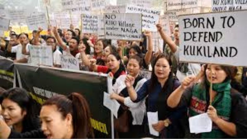 Manipur: Top tribal body ask arms holders of Kuki community not to submit weapons Manipur: Top tribal body ask arms holders of Kuki community not to submit weapons