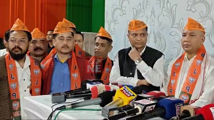 Assam: Tinsukia district Congress President along with three others join BJP