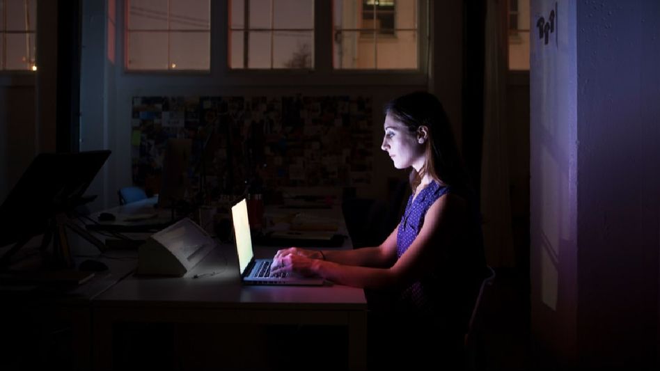 Health hazards of working late: Understanding the negative impact on your well-being Health hazards of working late: Understanding the negative impact on your well-being