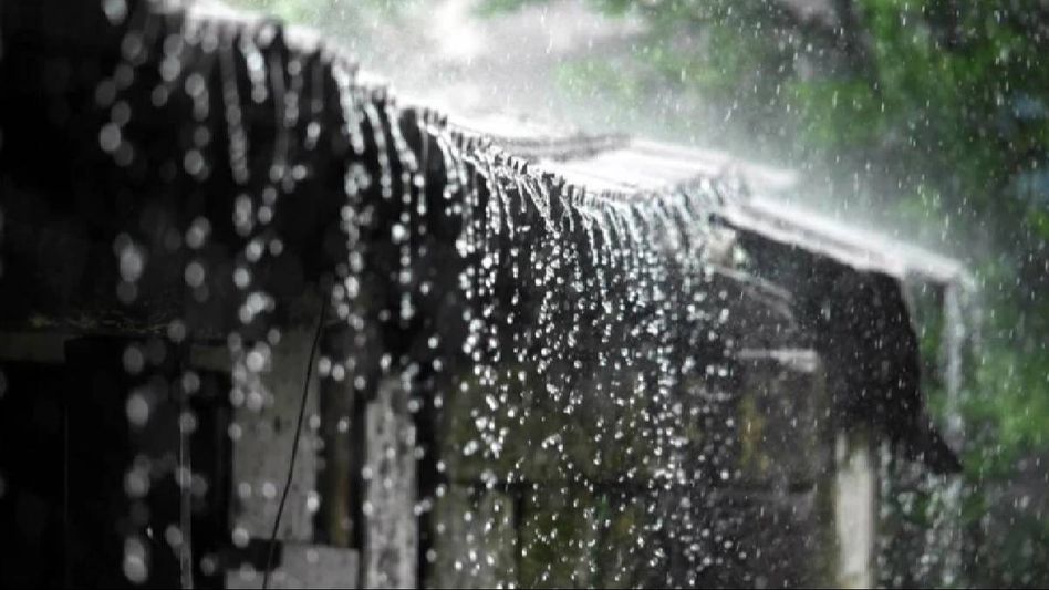 IMD predicts heavy rainfall and thunderstorms in Assam until April 4  IMD predicts heavy rainfall and thunderstorms in Assam until April 4
