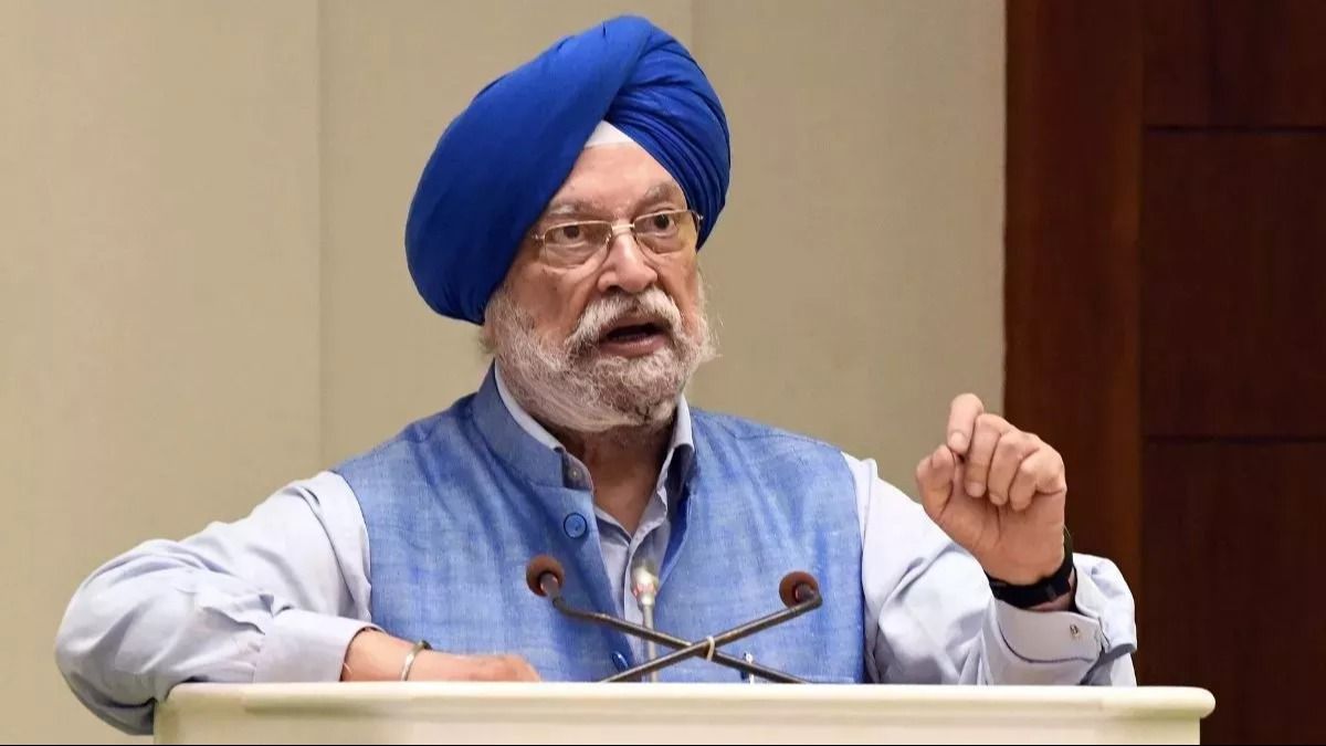 Arvind Kejriwal's wife eyeing Delhi CM post, claims Union Minister Hardeep Singh Puri Arvind Kejriwal's wife eyeing Delhi CM post, claims Union Minister Hardeep Singh Puri