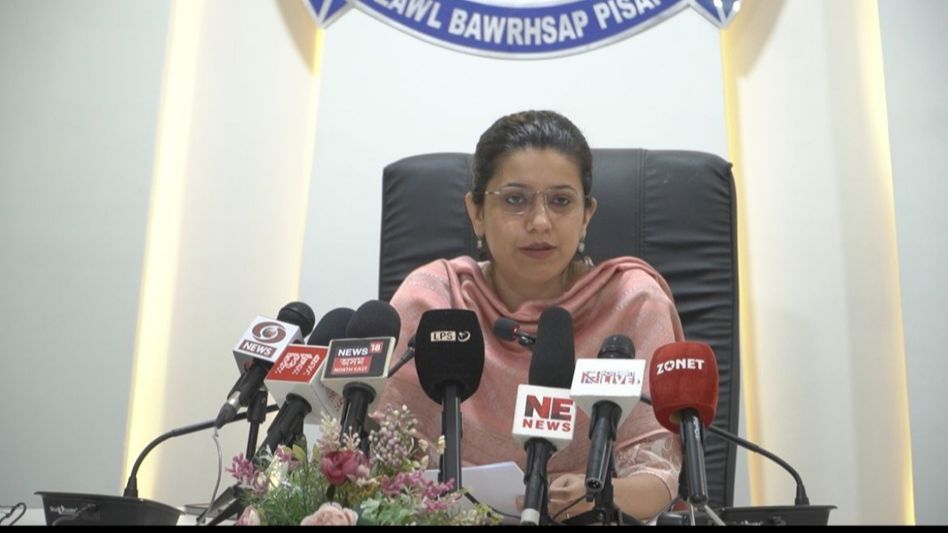 Mizoram: Home voting for senior citizens and persons with disabilities in Aizawl district for LS polls 2024 Mizoram: Home voting for senior citizens and persons with disabilities in Aizawl district for LS polls 2024