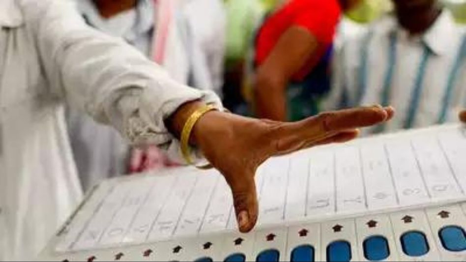 Mizoram: 19 critical polling stations identified, security tightened along Bangladesh and Myanmar border Mizoram: 19 critical polling stations identified, security tightened along Bangladesh and Myanmar border