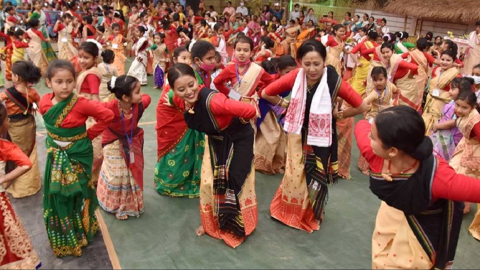 Assam: Bihu committees to receive Rs 1.5 lakh each as financial assistance from state government Assam: Bihu committees to receive Rs 1.5 lakh each as financial assistance from state government