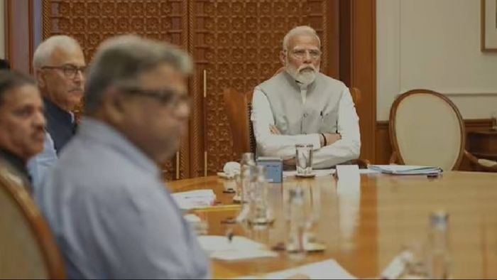 PM Modi chairs meeting to prepare for Intensifying heat wave season