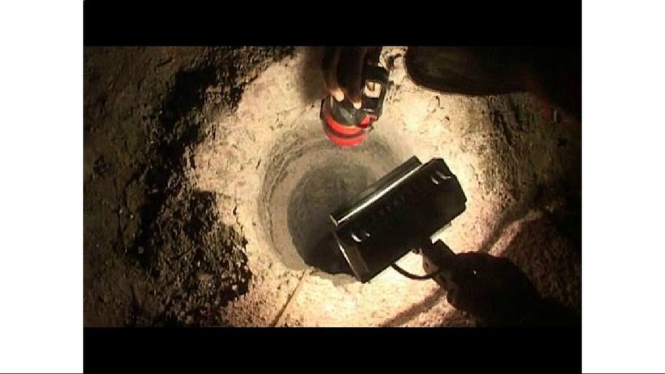 Madhya Pradesh: Six-year-old falls into borewell while playing with friends in Rewa Madhya Pradesh: Six-year-old falls into borewell while playing with friends in Rewa