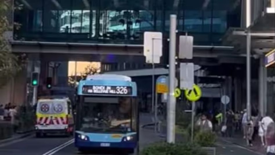 Five killed in Sydney mall stabbing, suspect killed in police firing Five killed in Sydney mall stabbing, suspect killed in police firing