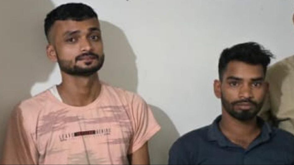 2 gunmen arrested from Gujarat for firing outside Salman Khan's Mumbai home 2 gunmen arrested from Gujarat for firing outside Salman Khan's Mumbai home