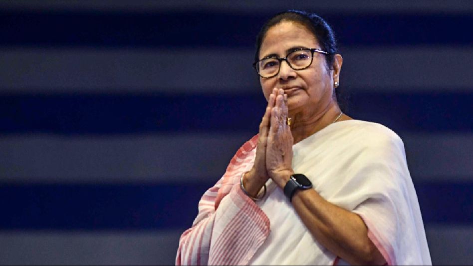 Assam: Mamata Banerjee warns of democracy threat if Modi wins again at Silchar rally Assam: Mamata Banerjee warns of democracy threat if Modi wins again at Silchar rally
