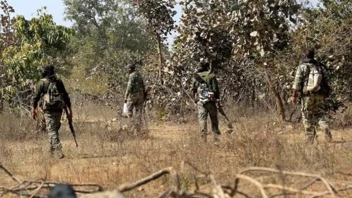 Anti-Naxal operation, Chhattisgarh, Naxalite fatality, District Reserve Guard, Maoist commander, Keshkutul-Keshmundi forests, Bastar region