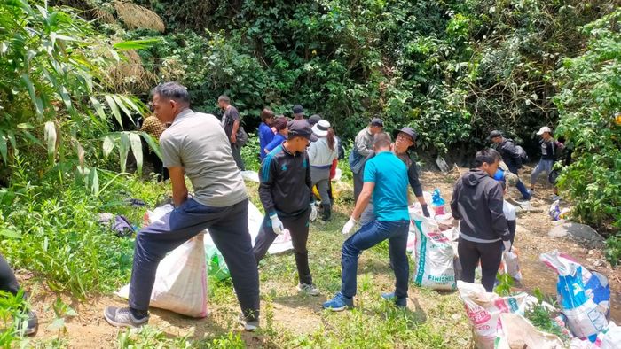 Save The Riparian, Cleaning Campaign, Aizawl, Mizoram, River Gorges, Government Departments, Volunteers, Sanitation, Waste Dumping