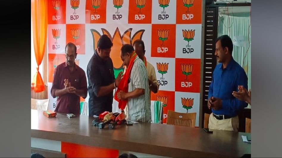 Setback for Congress after party's district general secretary joins BJP in Wayanad Setback for Congress after party's district general secretary joins BJP in Wayanad