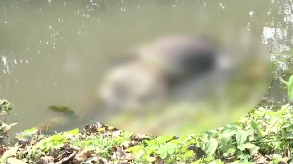 Assam: Police constable's body found under mysterious circumstances at Golaghat Police Station Assam: Police constable's body found under mysterious circumstances at Golaghat Police Station