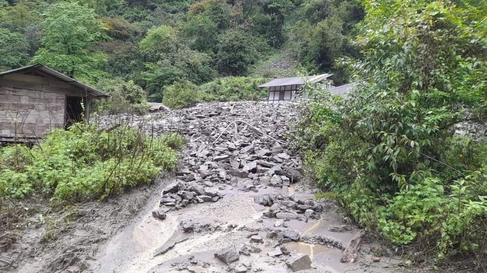 Arunachal: Continuous rainfall erodes NH-313 in Dibang Valley, advisory issued to refrain travel Arunachal: Continuous rainfall erodes NH-313 in Dibang Valley, advisory issued to refrain travel