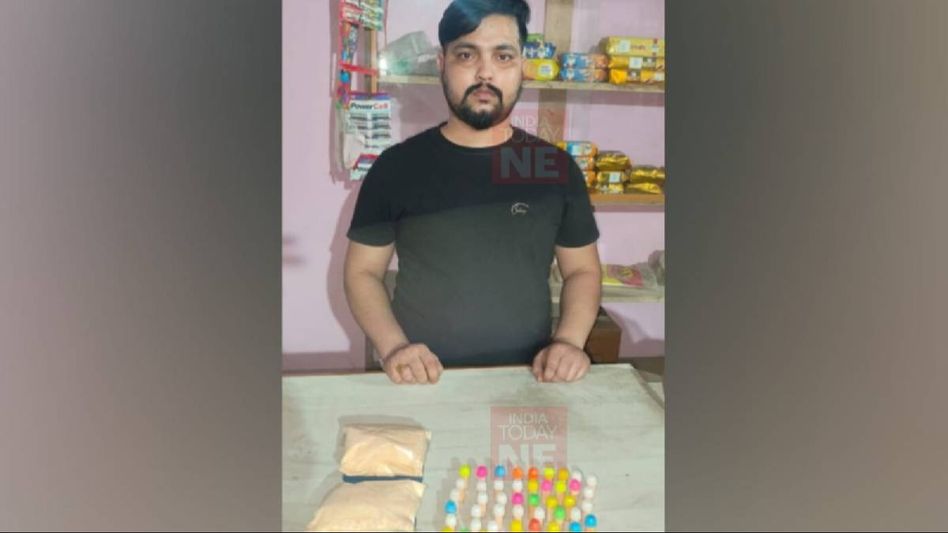Assam: Drug peddler held with heroin in Dhubri Assam: Drug peddler held with heroin in Dhubri