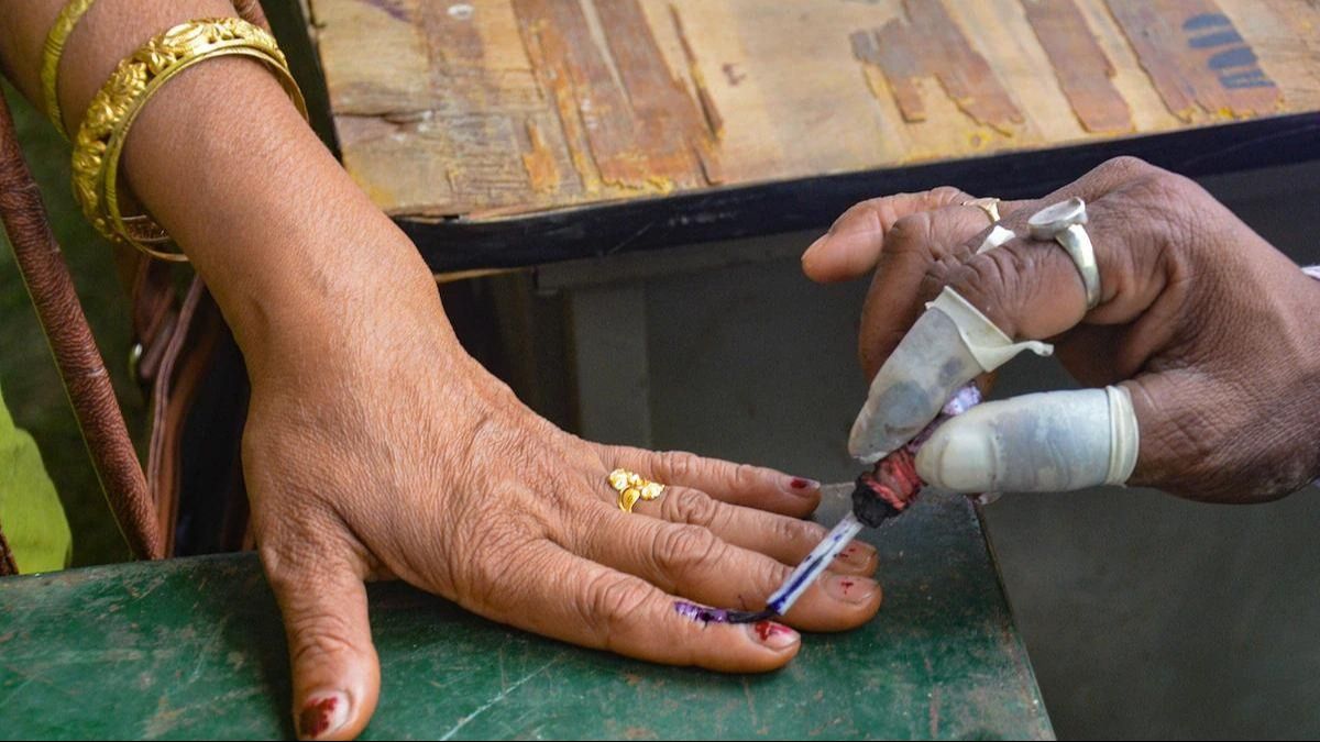 Manipur Lok Sabha elections 2024: 55.11 per cent voter turnout recorded in repolling in Outer LS seat till 1 PM Manipur Lok Sabha elections 2024: 55.11 per cent voter turnout recorded in repolling in Outer LS seat till 1 PM