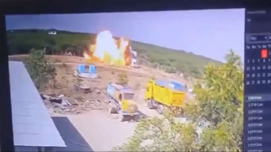 Tamil Nadu: Several feared dead after explosion rocks stone quarry in Kariapatti Tamil Nadu: Several feared dead after explosion rocks stone quarry in Kariapatti